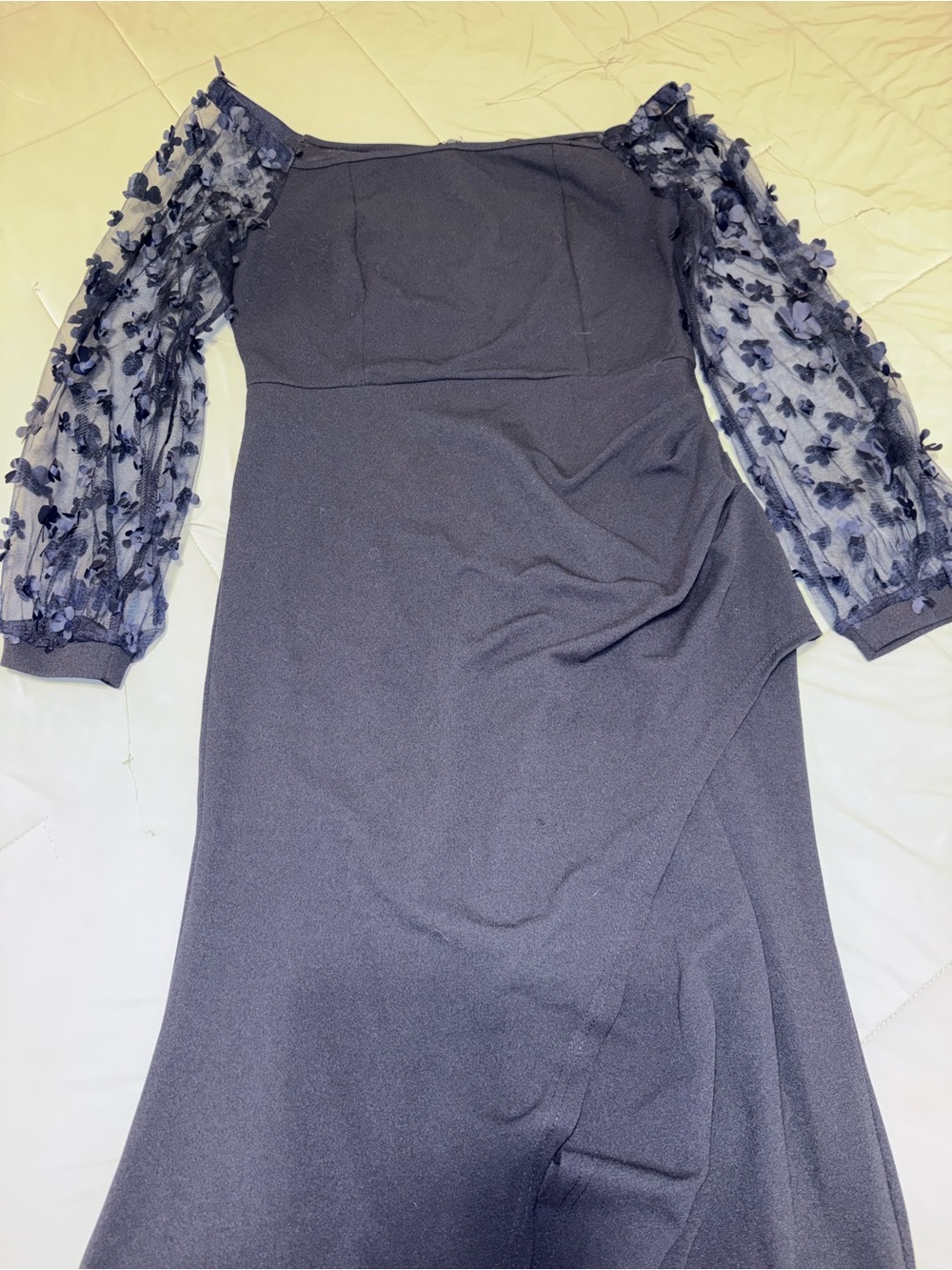 Off-Shoulder Navy Blue Mesh Sleeve Evening Dress